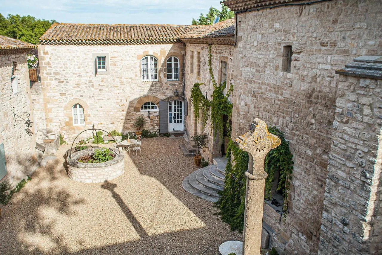 Prieure Notre-Dame De Conil - 12E Siecle Bed and Breakfast Rognes